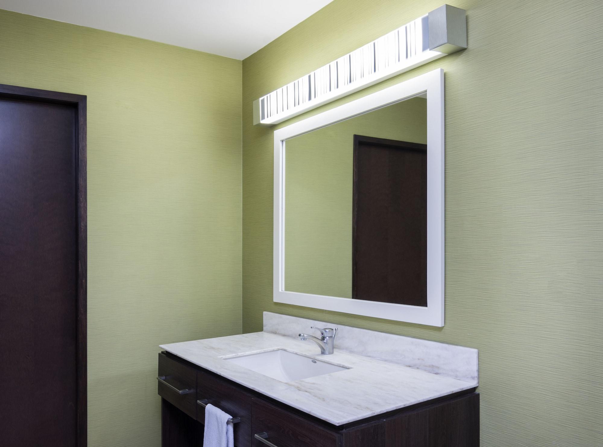 Homewood Suites By Hilton Queretaro Ngoại thất bức ảnh