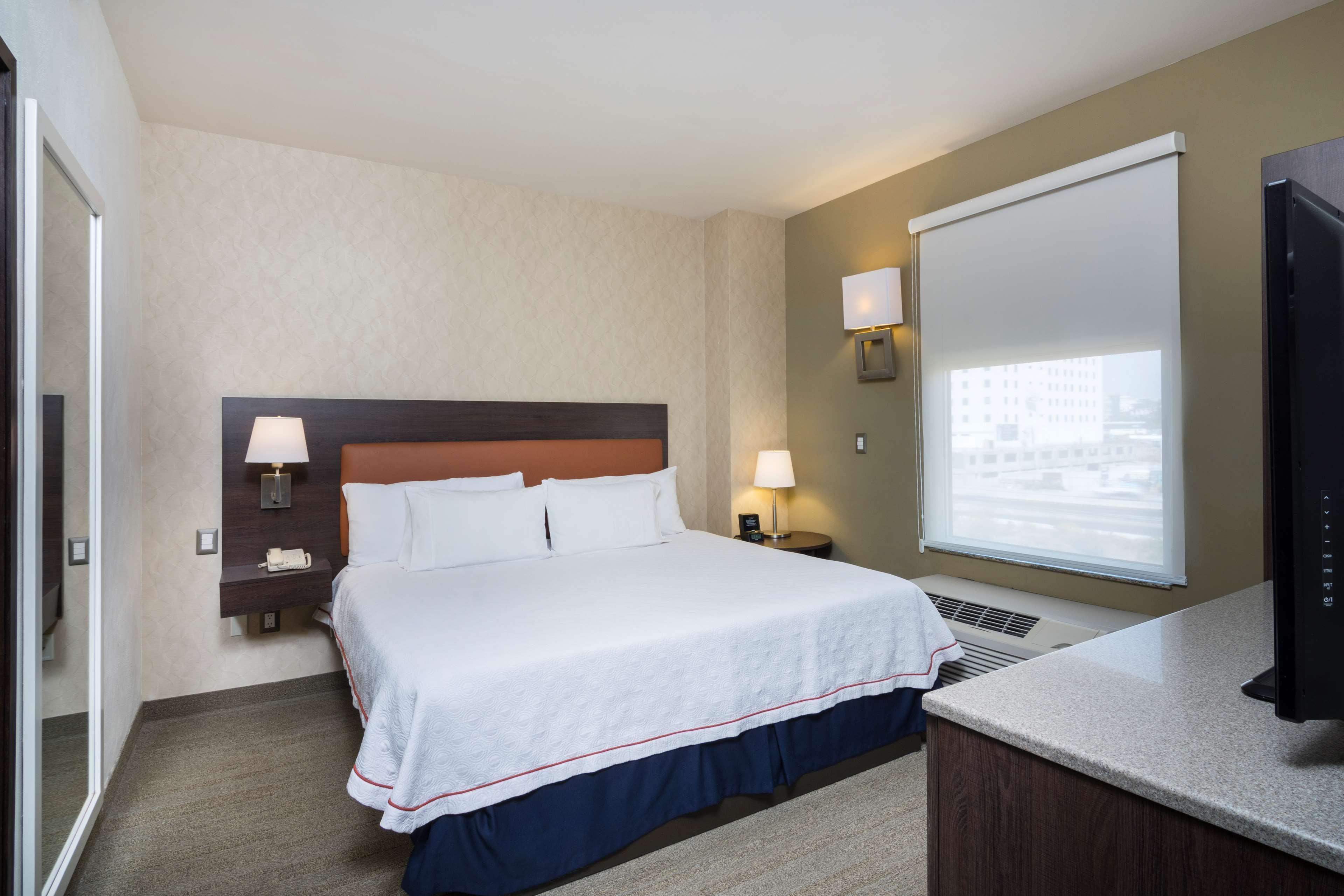 Homewood Suites By Hilton Queretaro Ngoại thất bức ảnh