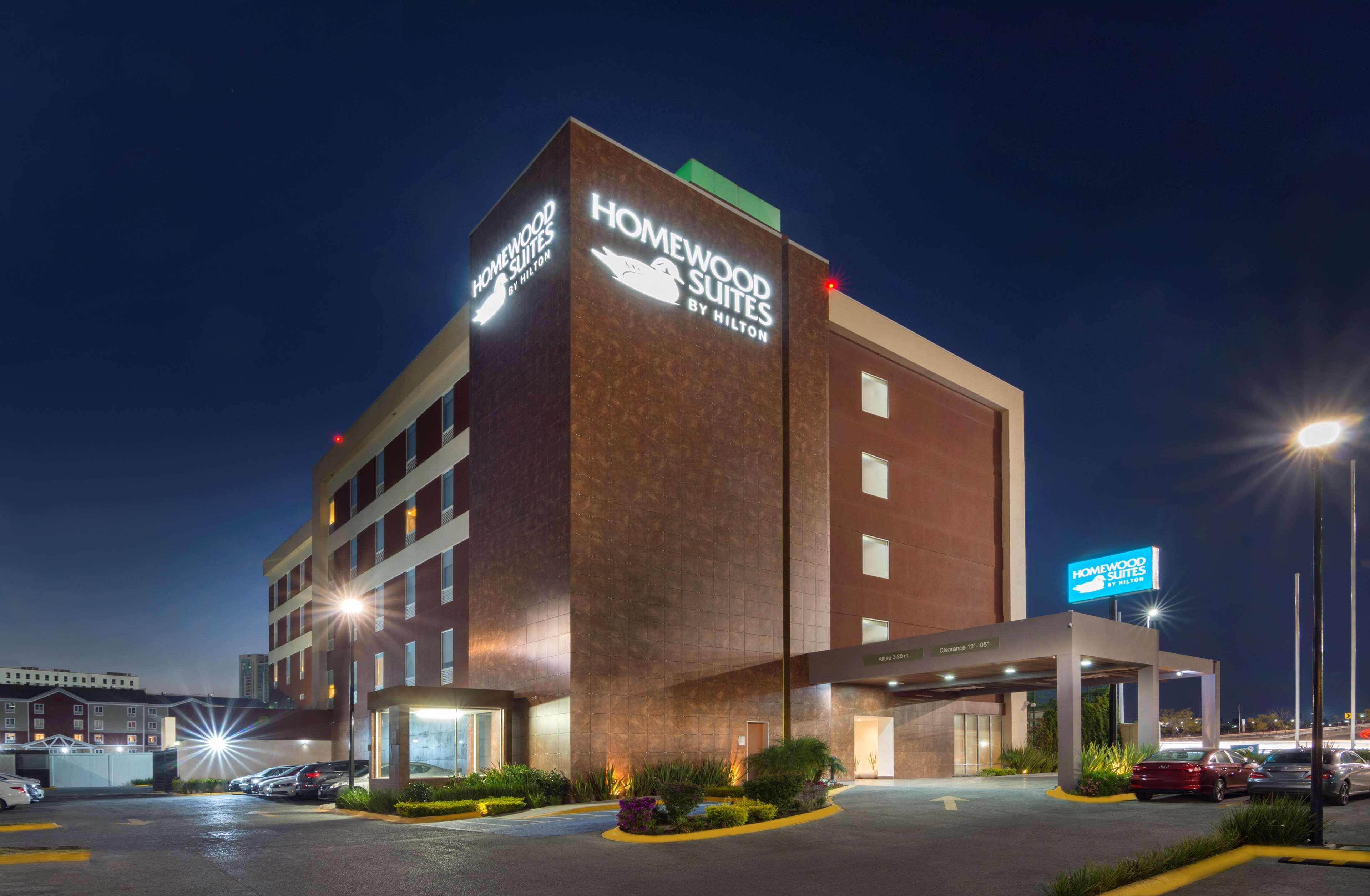 Homewood Suites By Hilton Queretaro Ngoại thất bức ảnh