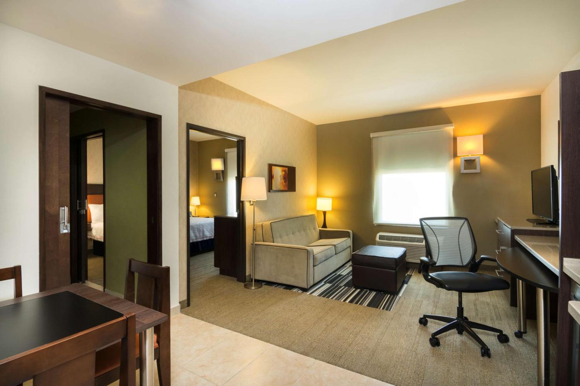Homewood Suites By Hilton Queretaro Ngoại thất bức ảnh